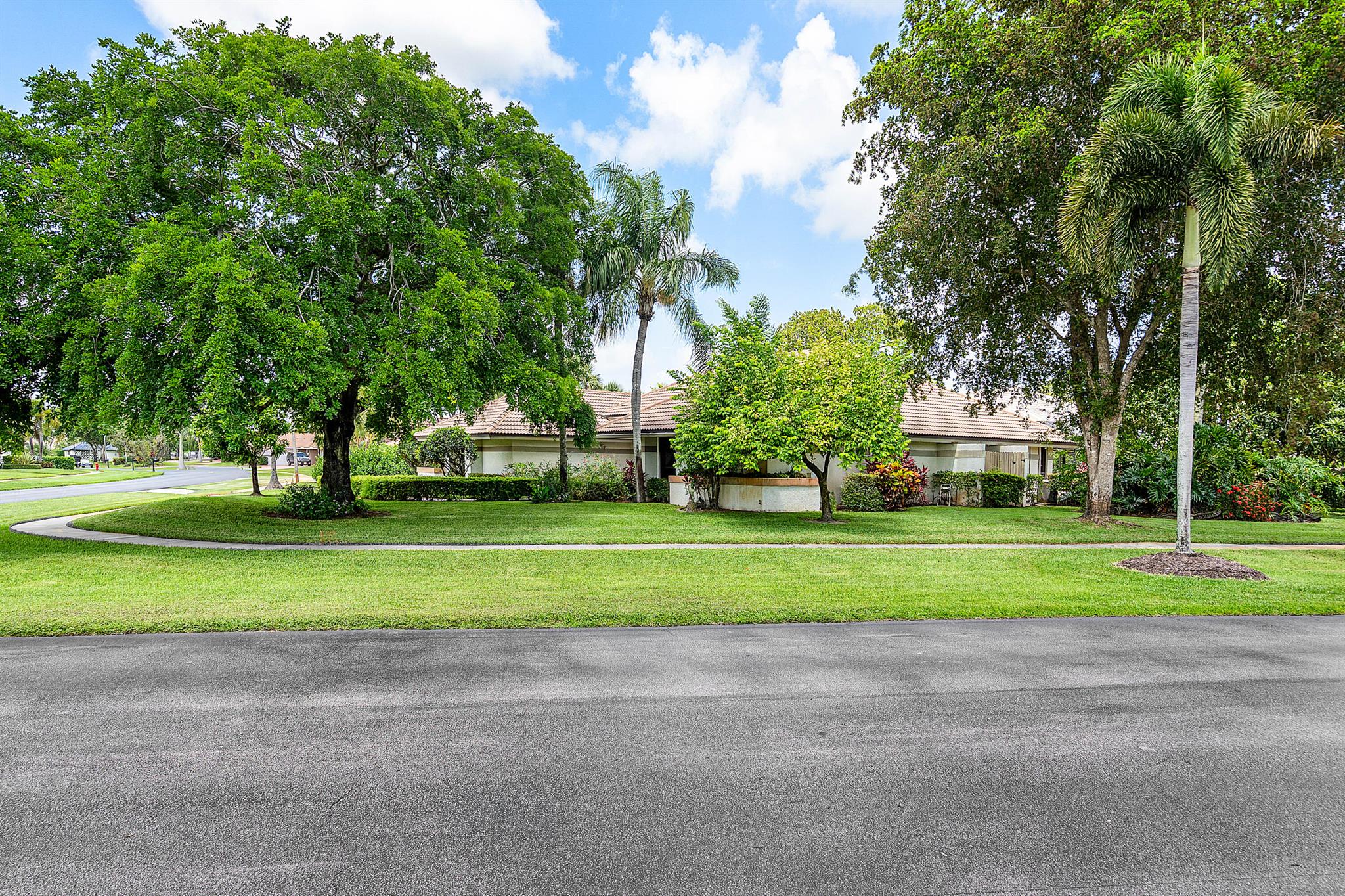 2029 Greenview Cove Drive