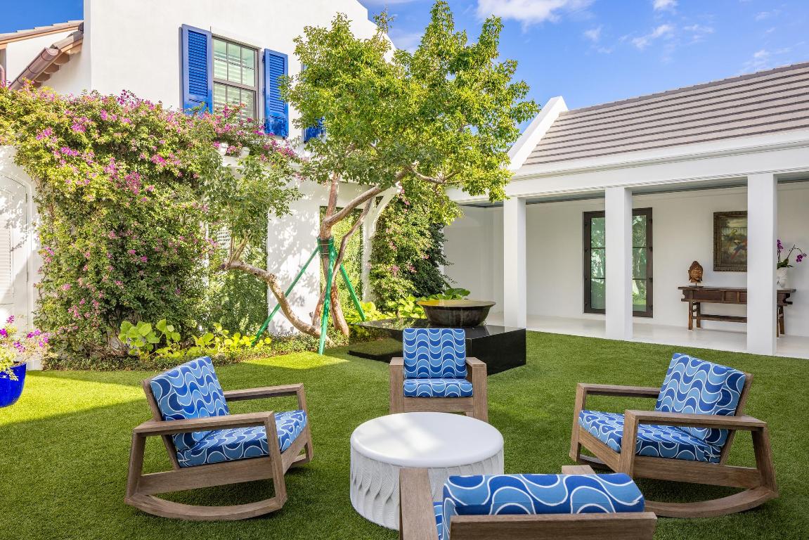 IBIS ISLE - Residential