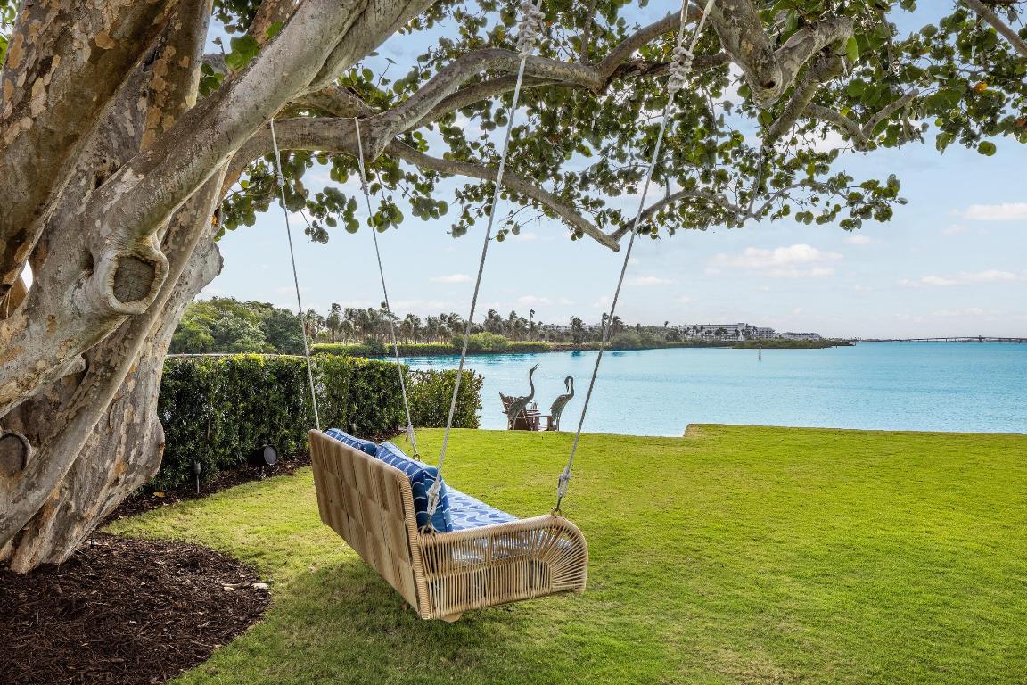 IBIS ISLE - Residential