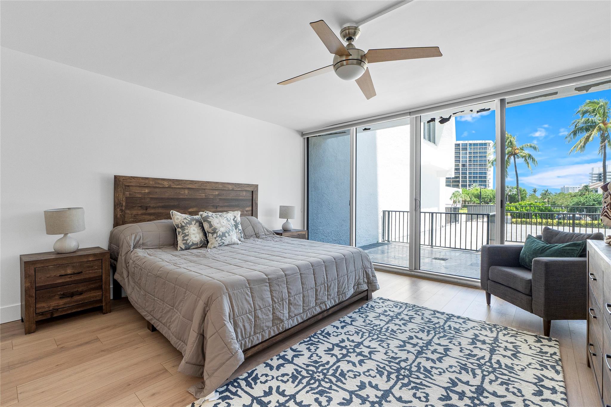 ABERDEEN ARMS CONDO - Residential Lease