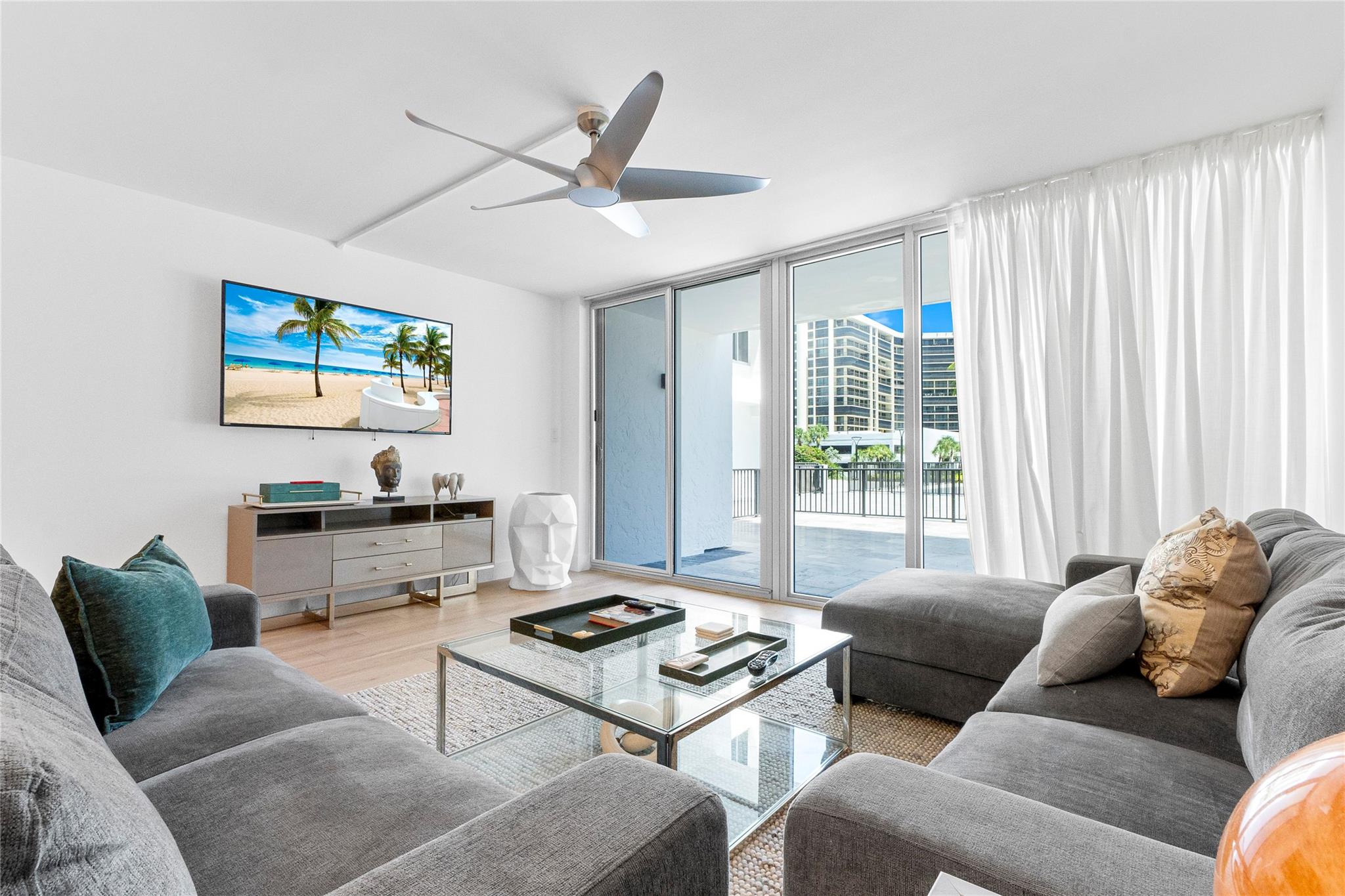 ABERDEEN ARMS CONDO - Residential Lease