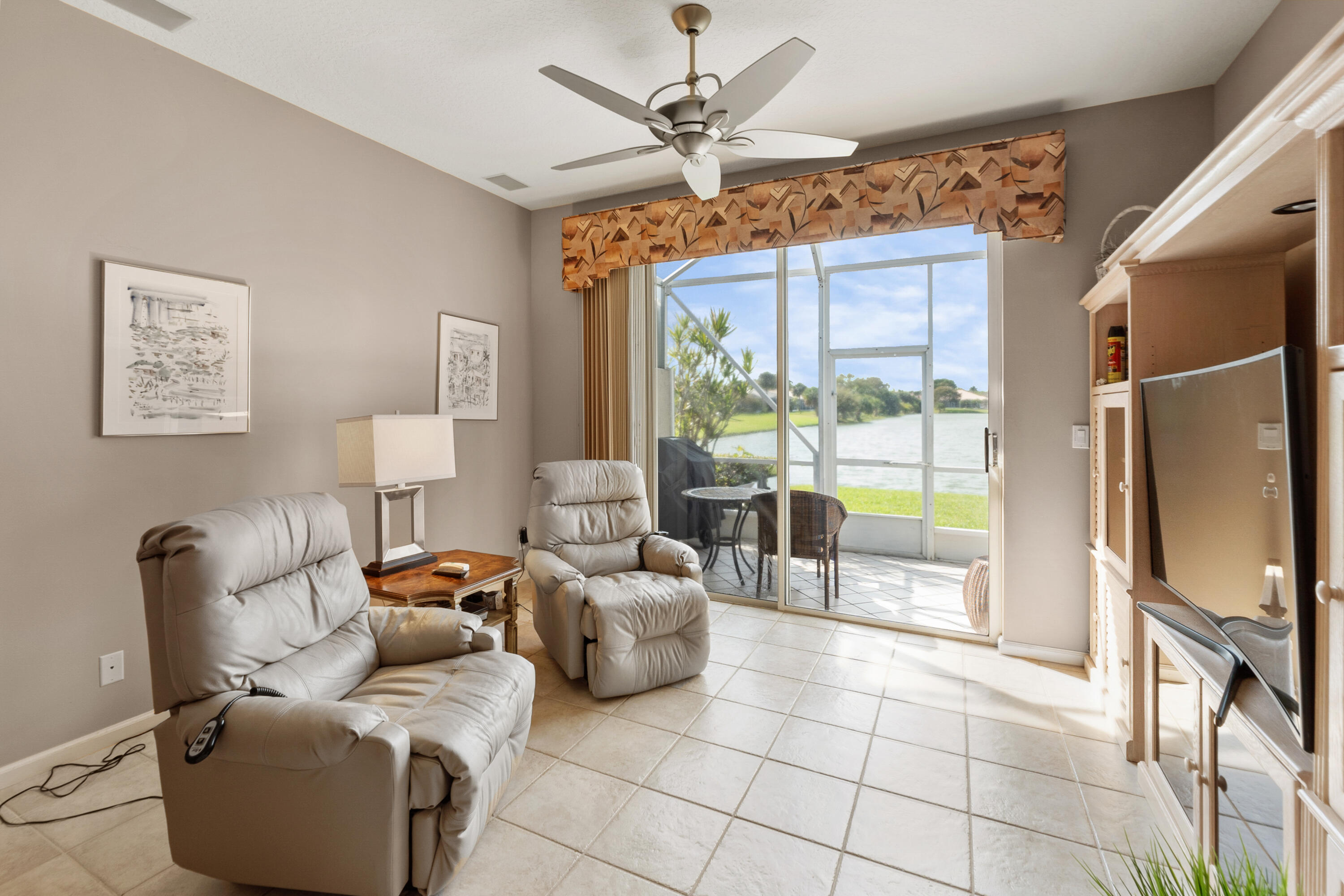 MAJESTIC ISLES 3 - Residential