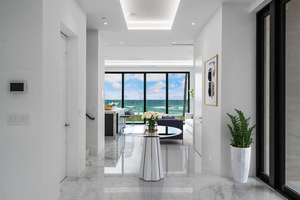 3621 SOUTH OCEAN VILLAS CONDO - Residential