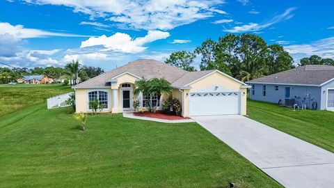 A home in Port St Lucie