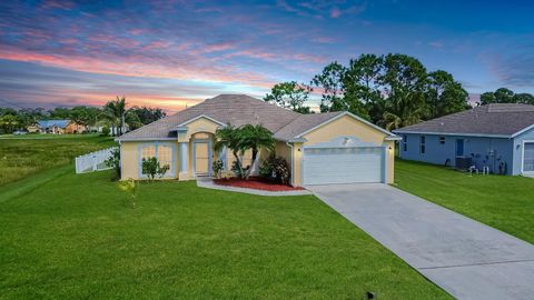 A home in Port St Lucie