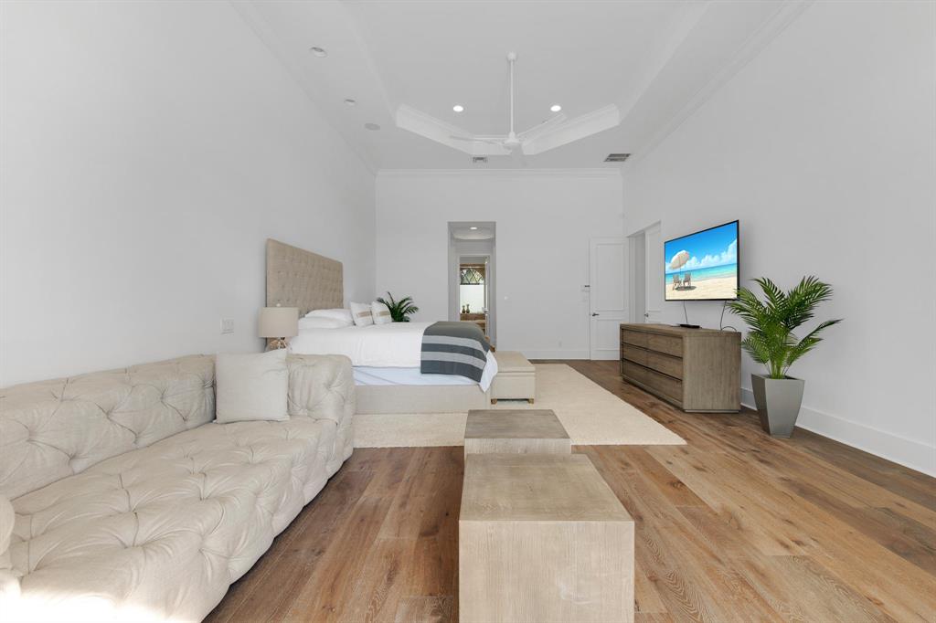 PALM BEACH POINT EAST - Residential Lease