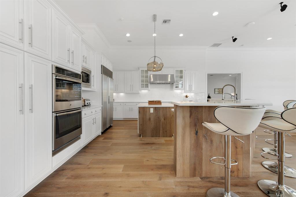 PALM BEACH POINT EAST - Residential Lease