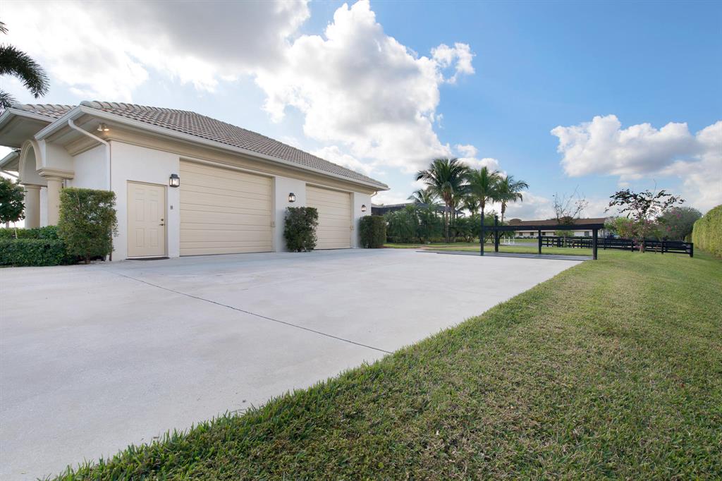 PALM BEACH POINT EAST - Residential Lease