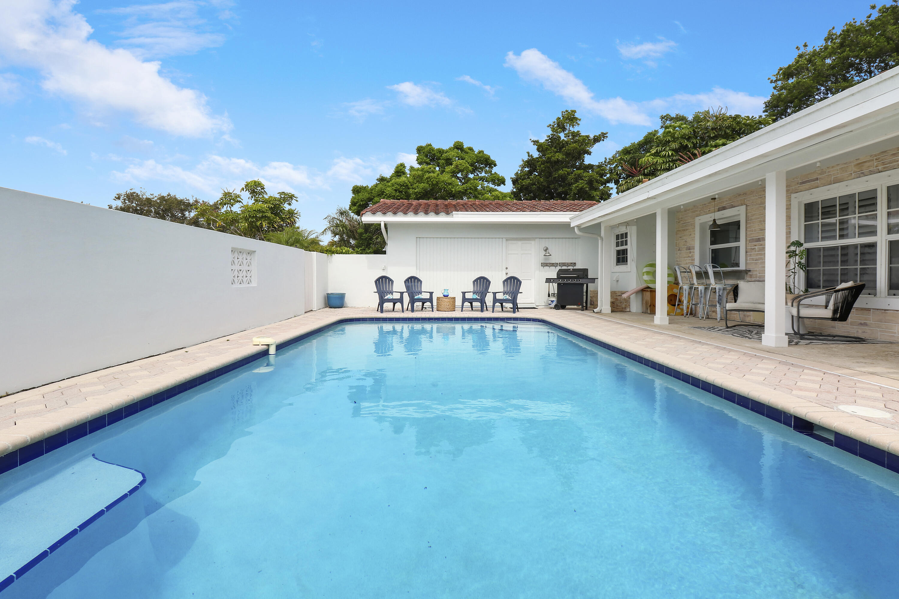 COUNTRY CLUB ADD TO VILLAGE OF NORTH PALM BEACH - Residential Lease