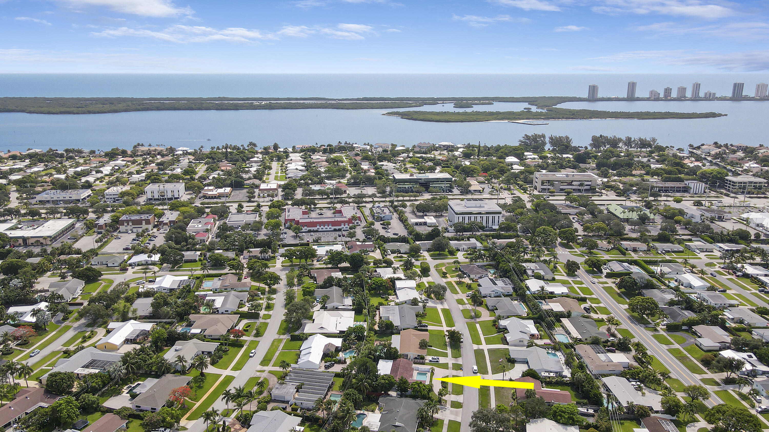 COUNTRY CLUB ADD TO VILLAGE OF NORTH PALM BEACH - Residential Lease