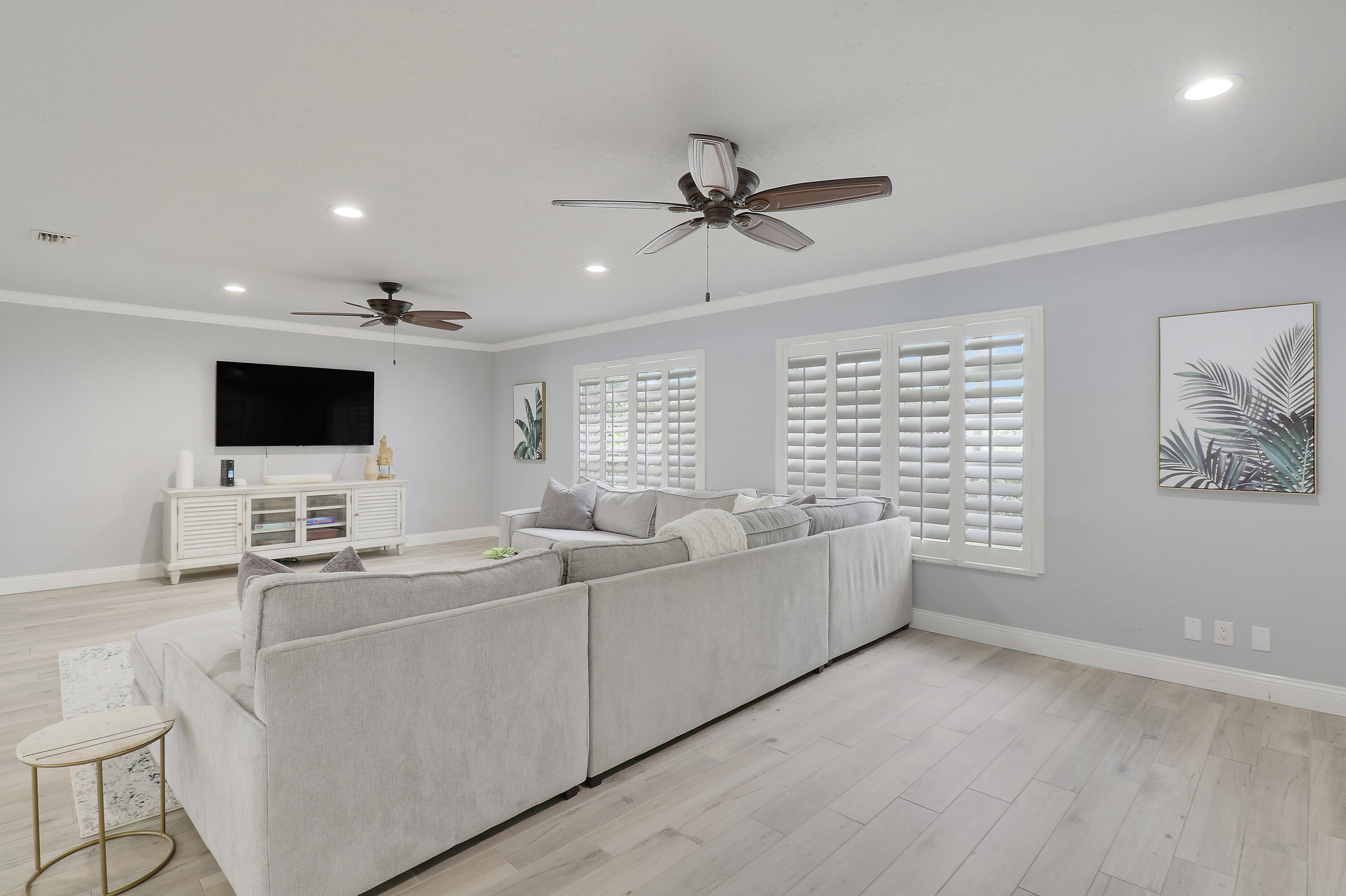 COUNTRY CLUB ADD TO VILLAGE OF NORTH PALM BEACH - Residential Lease