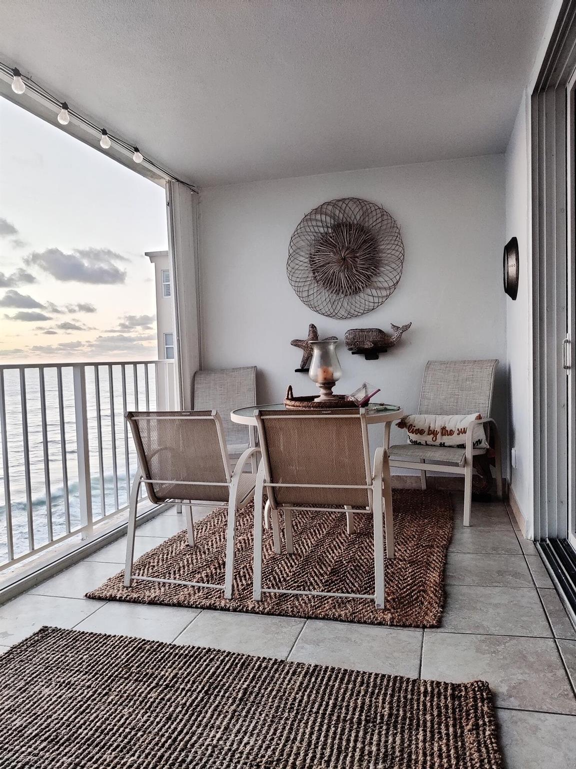 PALM BEACH WINDEMERE COND - Residential Lease
