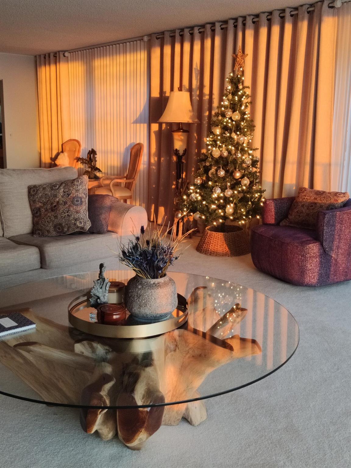 PALM BEACH WINDEMERE COND - Residential Lease