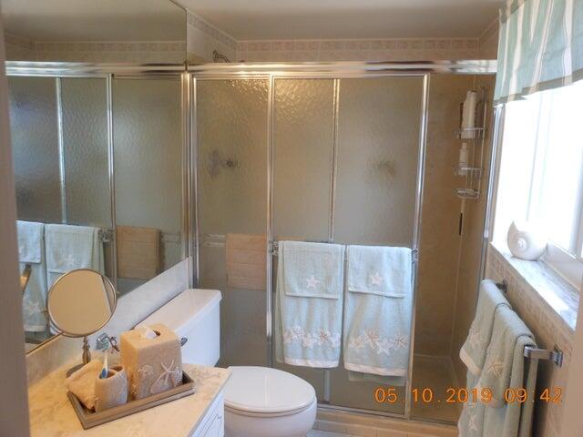 PALM BEACH WINDEMERE COND - Residential Lease