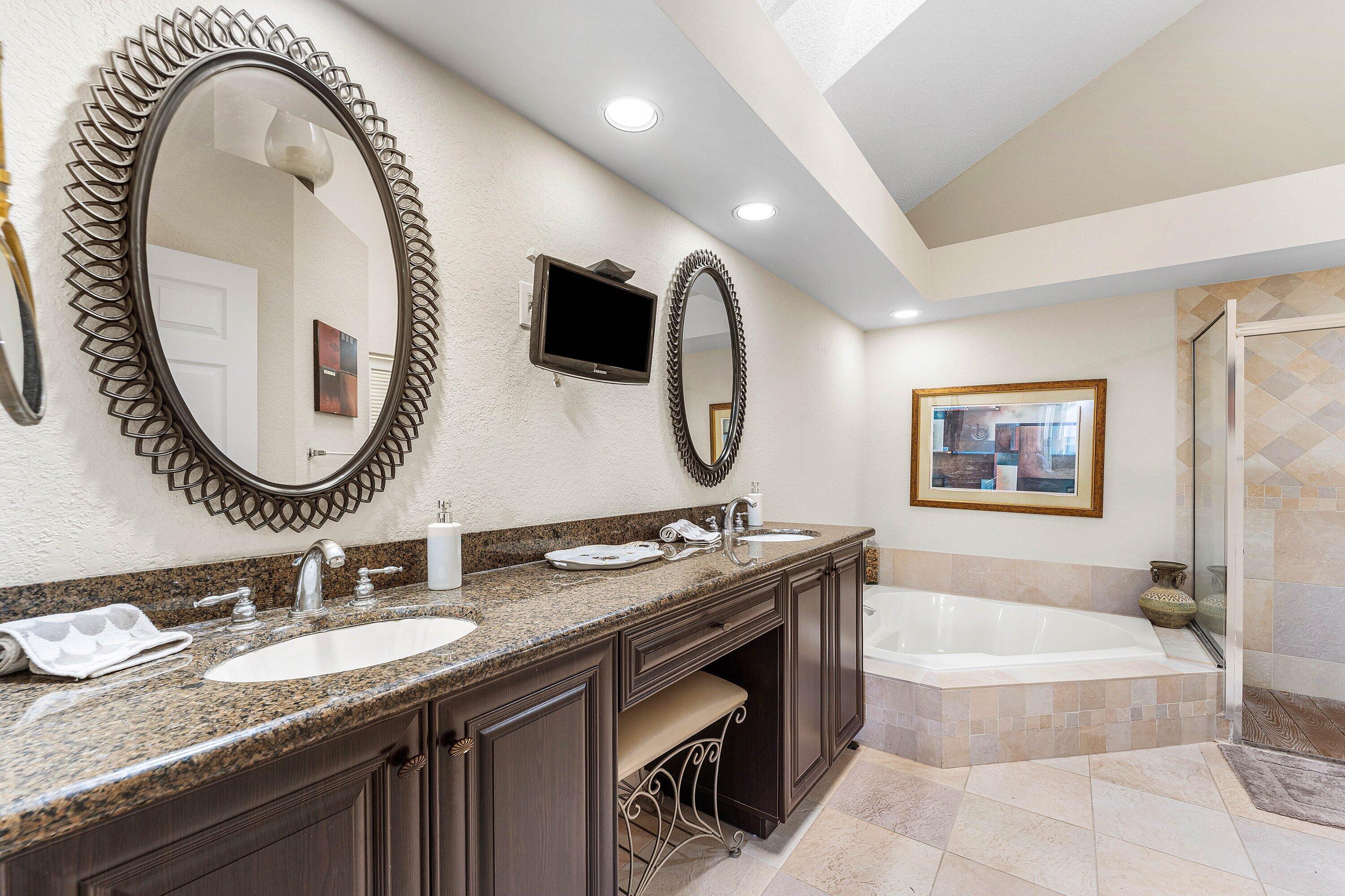 KNIGHTSBRIDGE / POLO CLUB - Residential