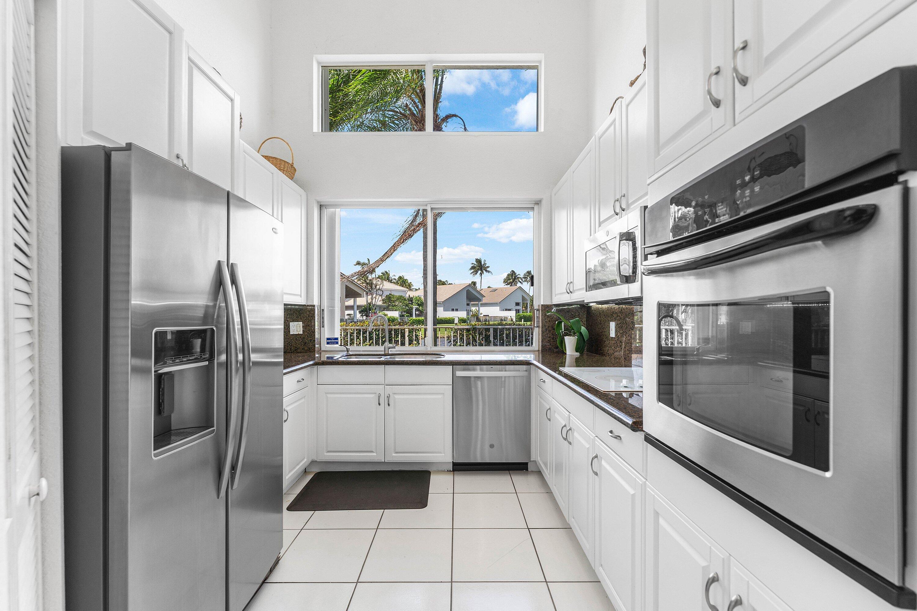 KNIGHTSBRIDGE / POLO CLUB - Residential