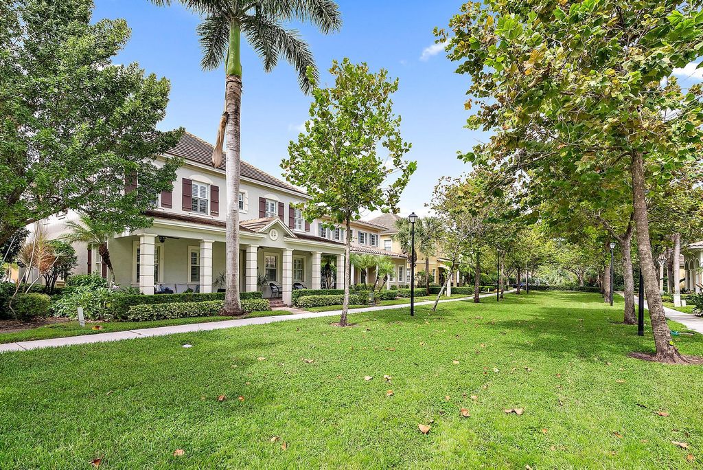 Photo of 107 Ventry Avenue, Jupiter, FL 33458 (MLS # R10946436)