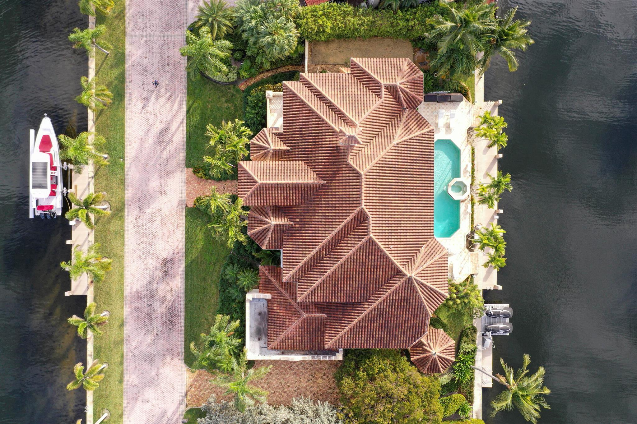 TROPIC ISLE 4TH SEC - Residential