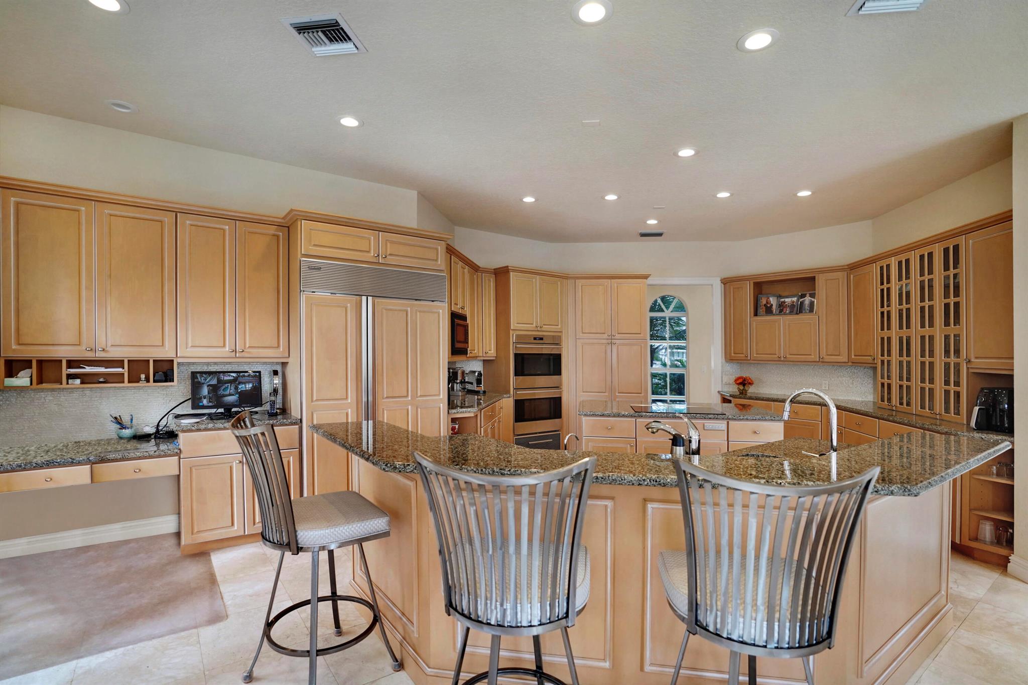 TROPIC ISLE 4TH SEC - Residential