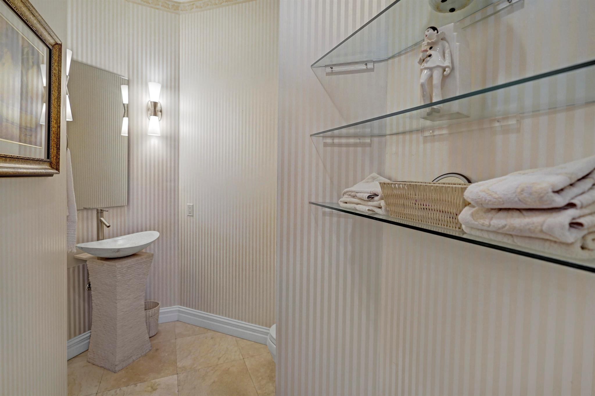 TROPIC ISLE 4TH SEC - Residential