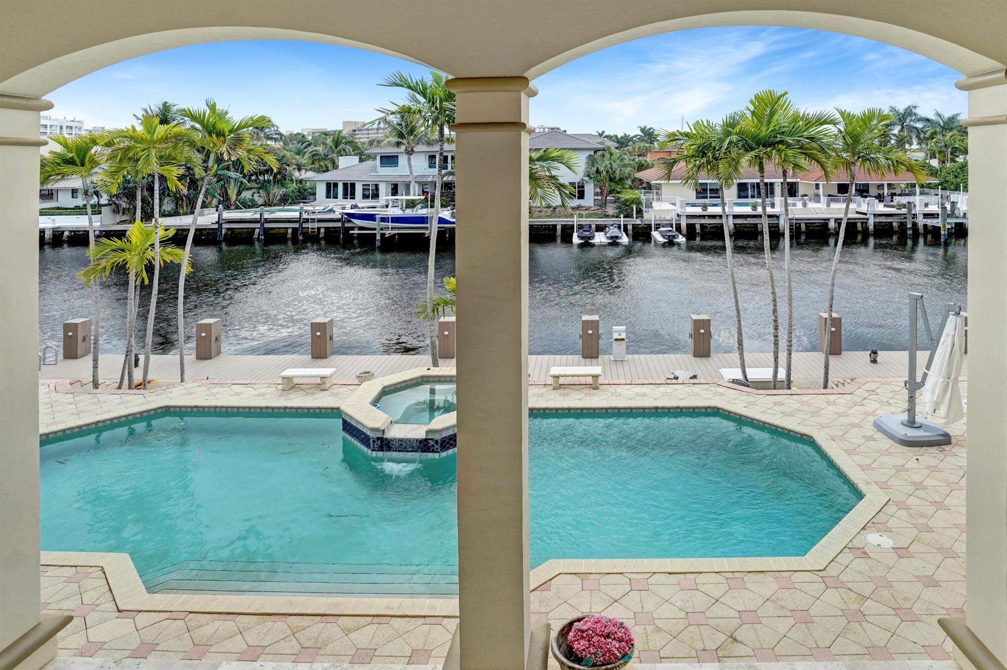 TROPIC ISLE 4TH SEC - Residential