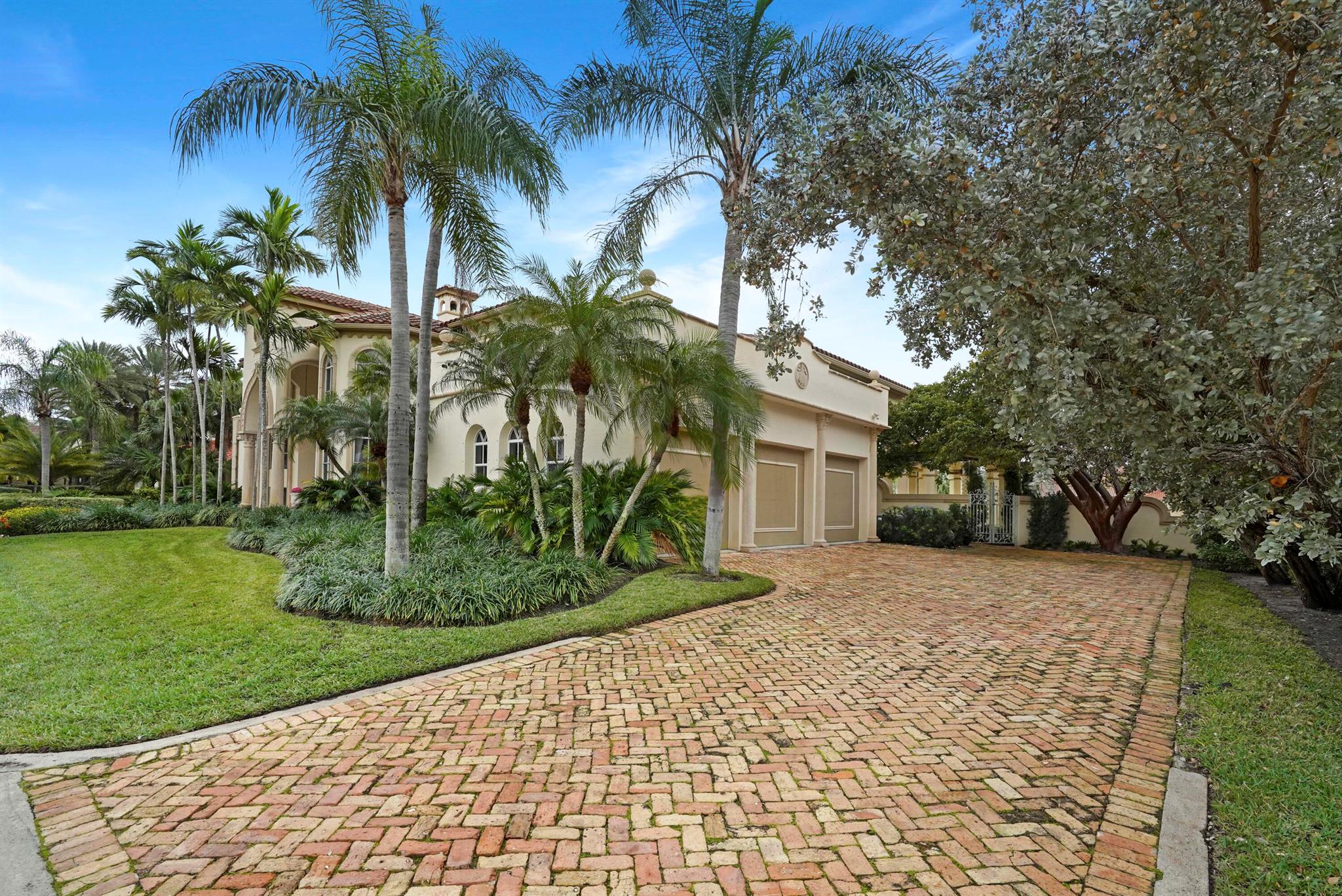 TROPIC ISLE 4TH SEC - Residential