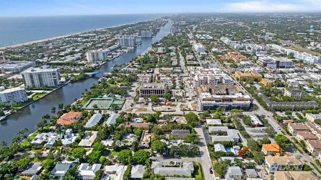 Photo of 124 NE 7th Avenue, Delray Beach, FL 33483 (MLS # R10824315)