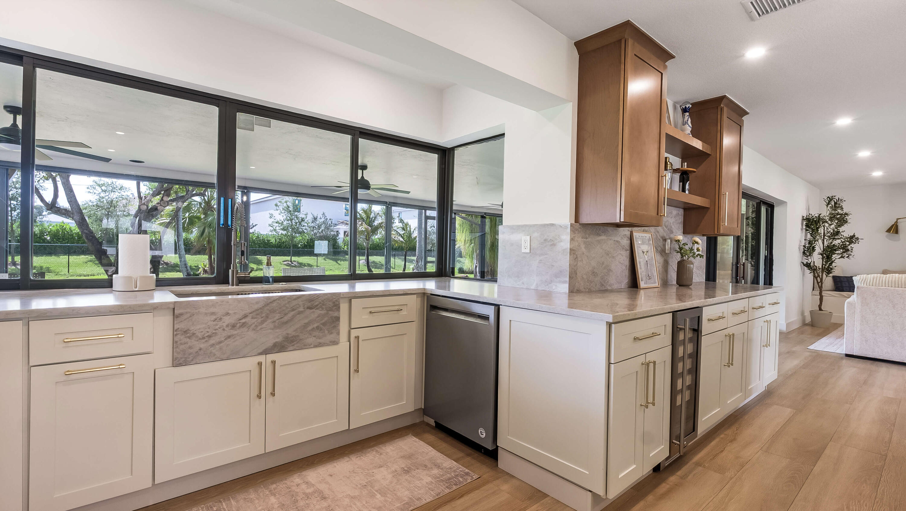 EVERGLADE LAND SALES CO - Residential