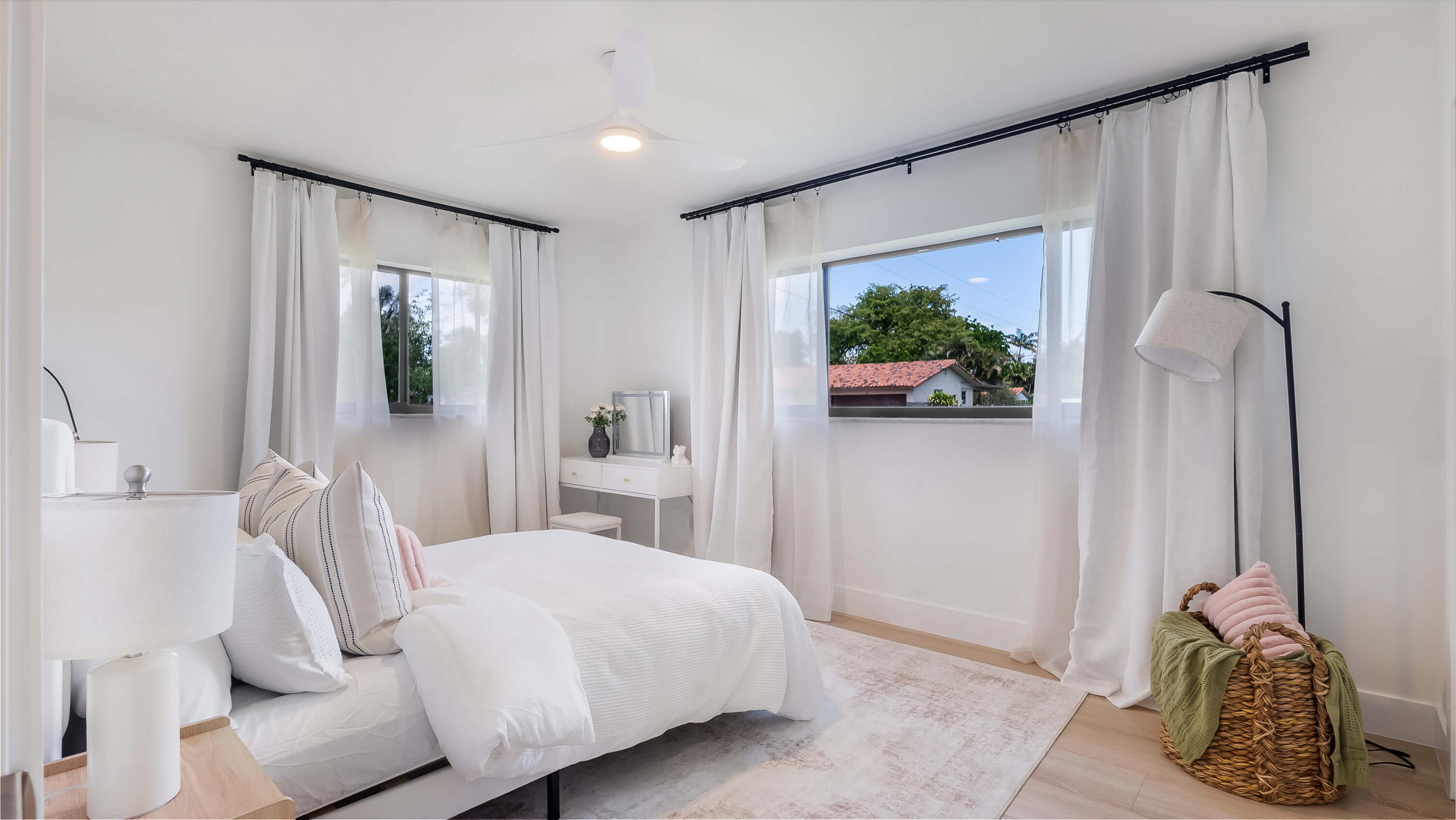 EVERGLADE LAND SALES CO - Residential