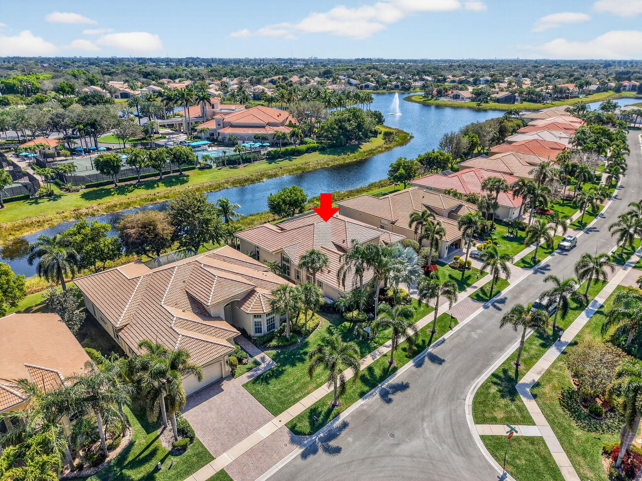 VALENCIA PALMS - Residential