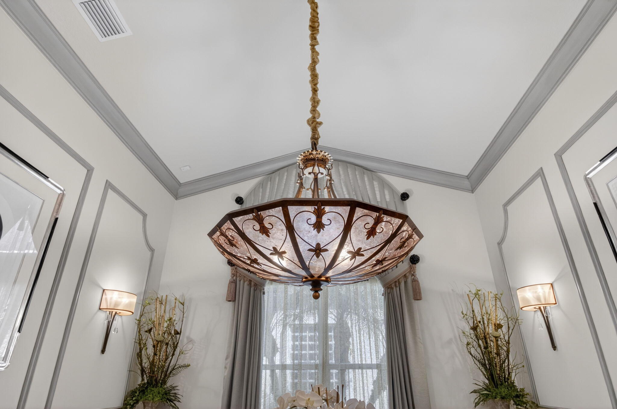 VALENCIA PALMS - Residential