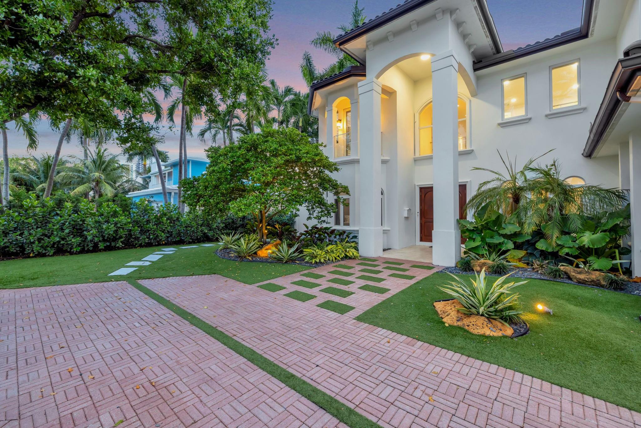 Seven Isles - Residential