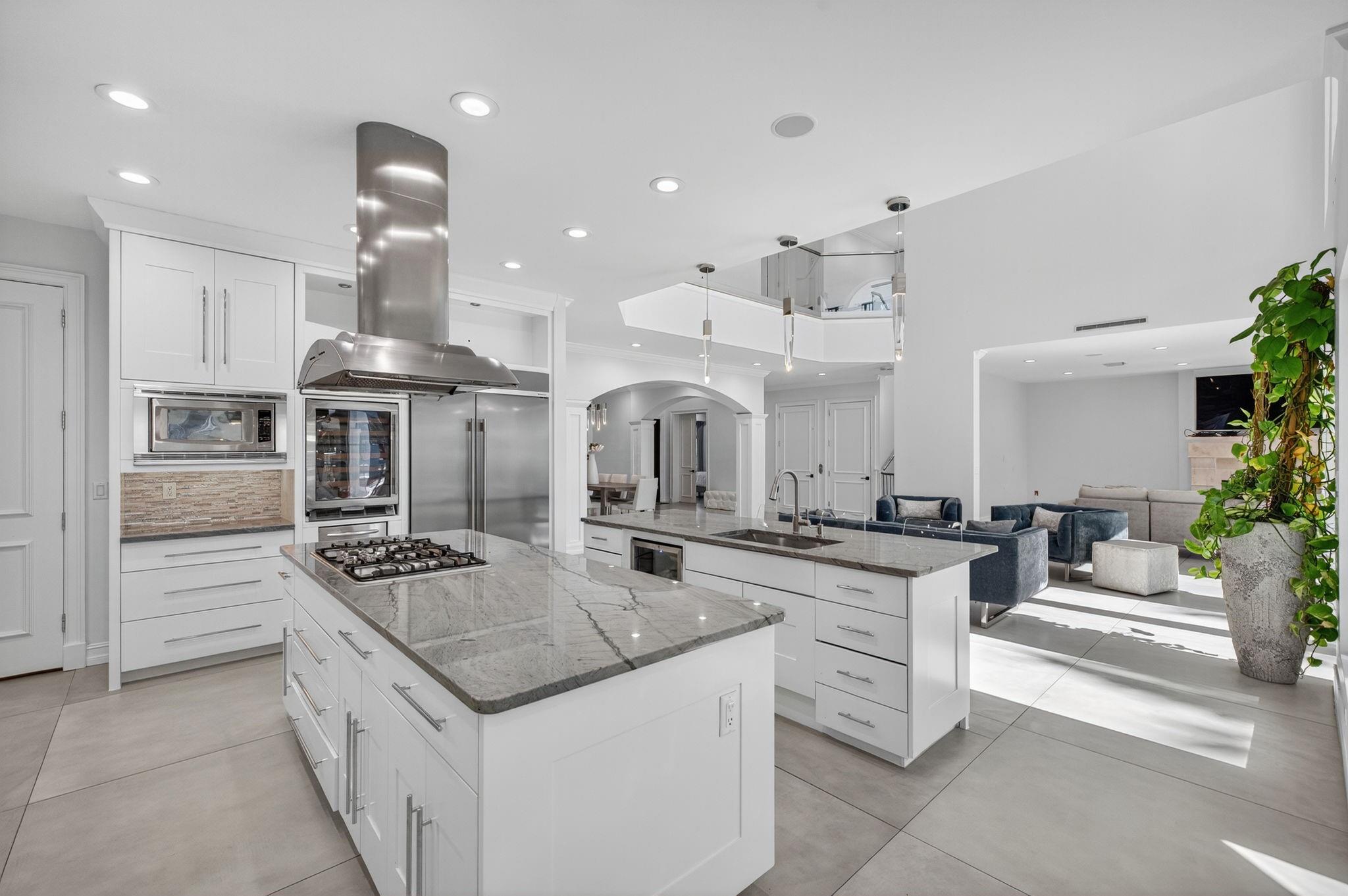 Seven Isles - Residential