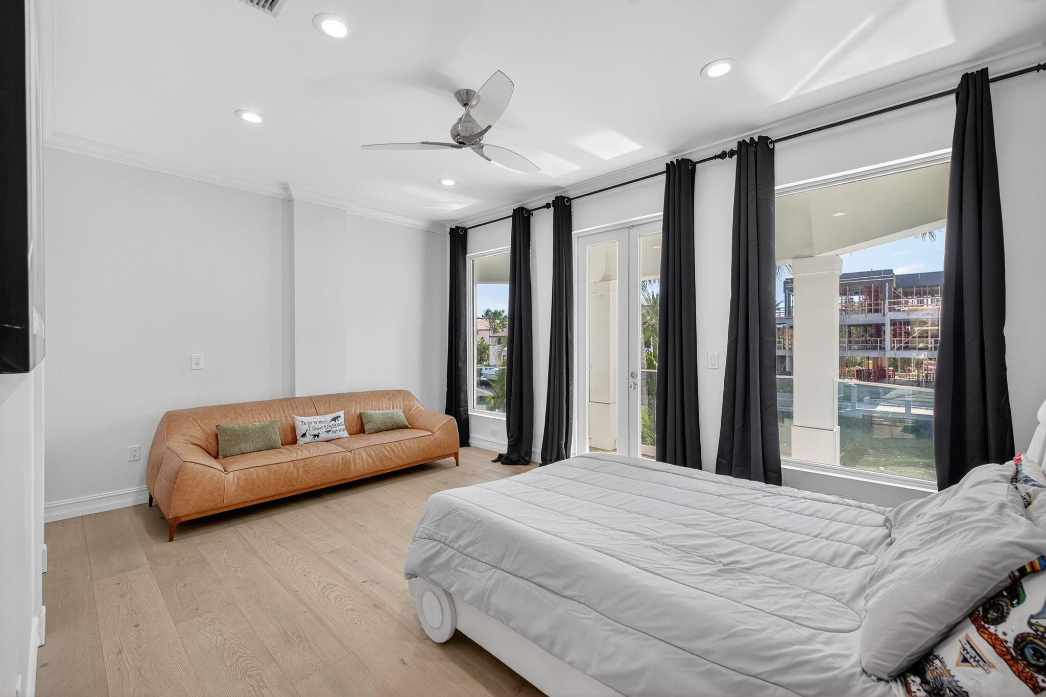 Seven Isles - Residential