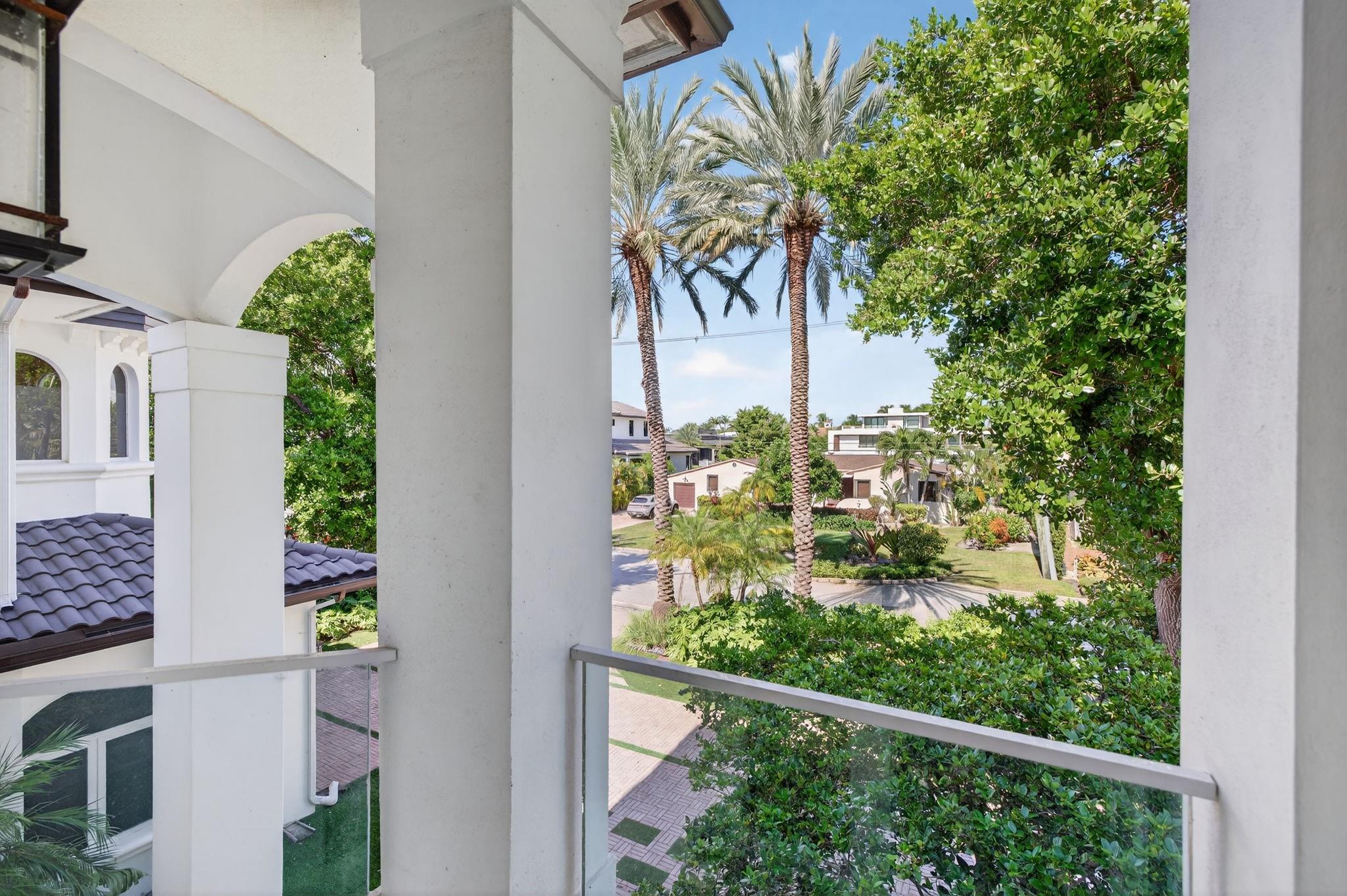 Seven Isles - Residential