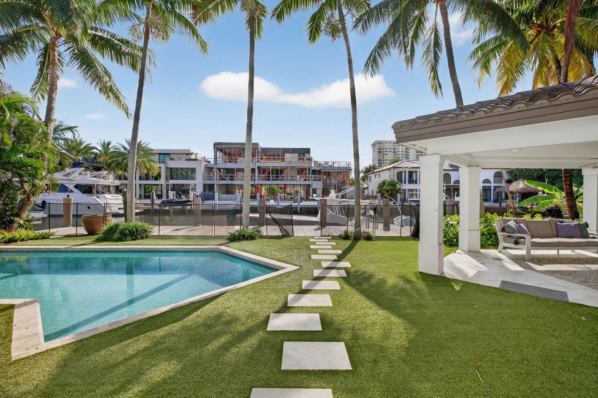 Seven Isles - Residential