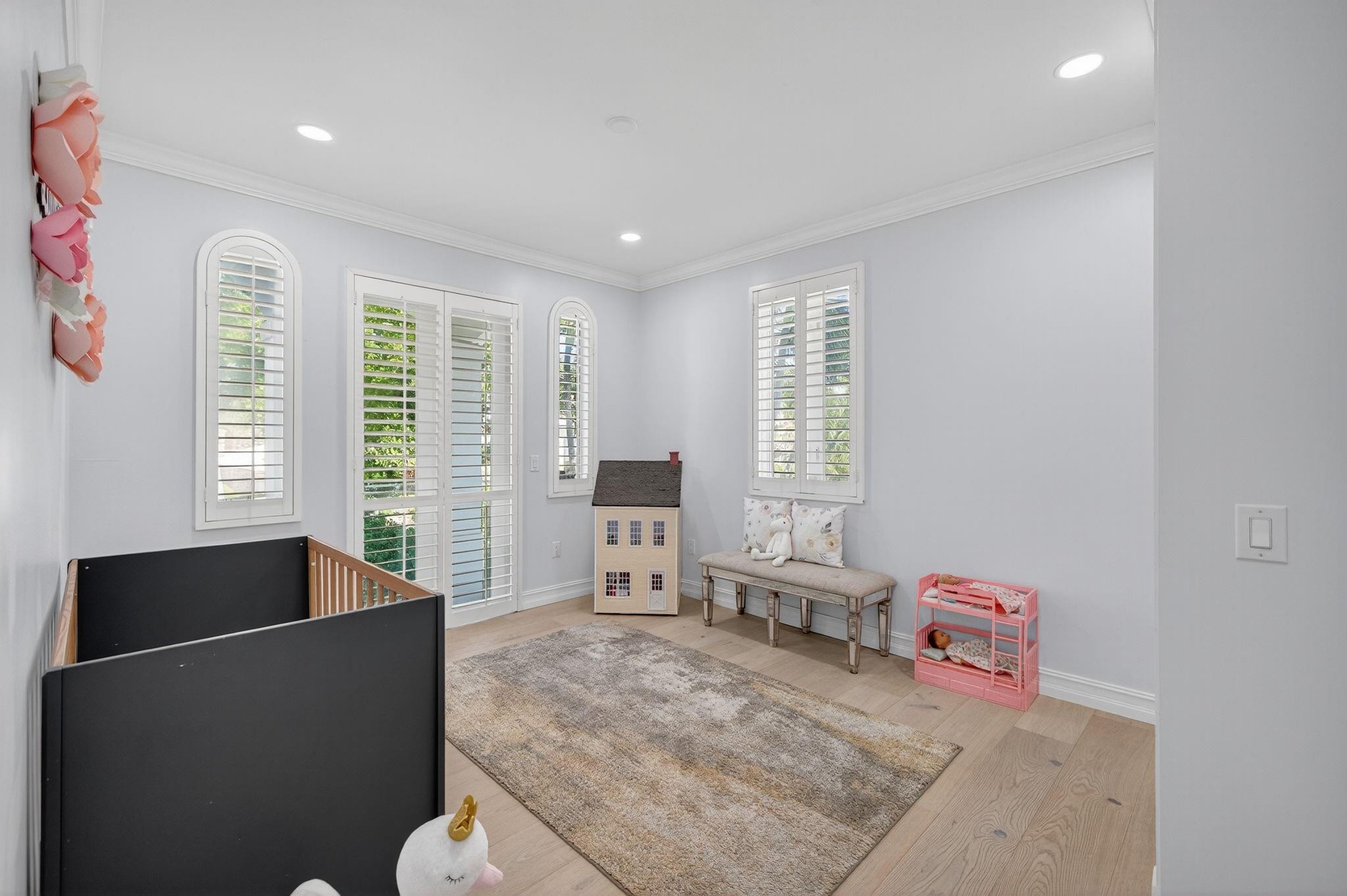 Seven Isles - Residential