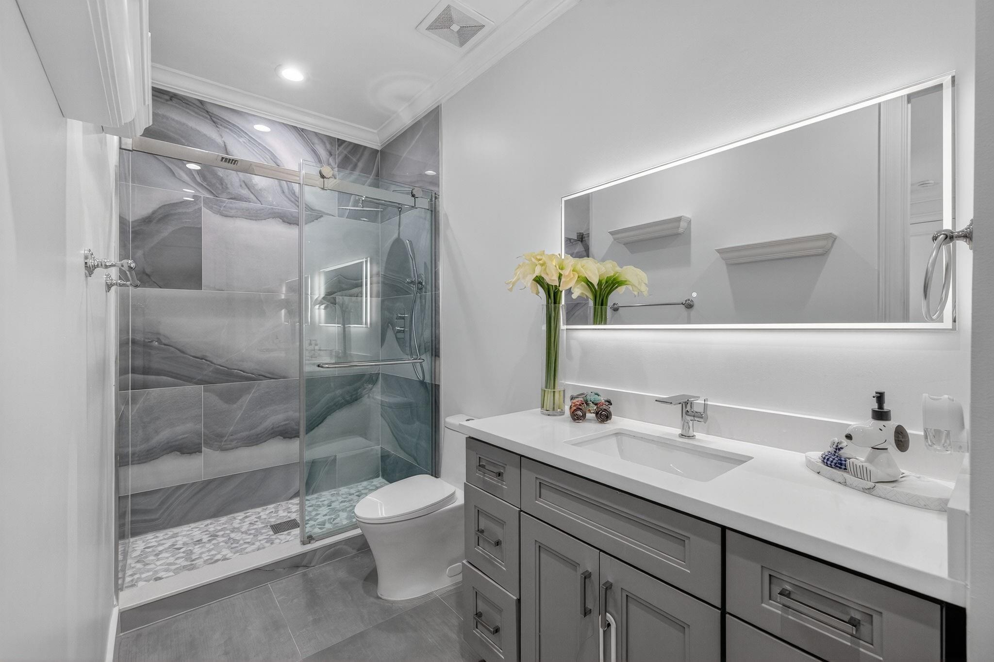 Seven Isles - Residential