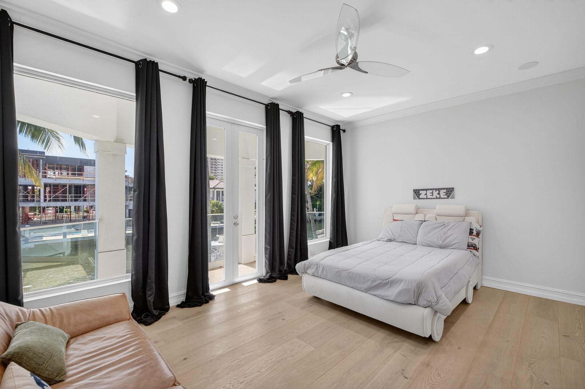 Seven Isles - Residential