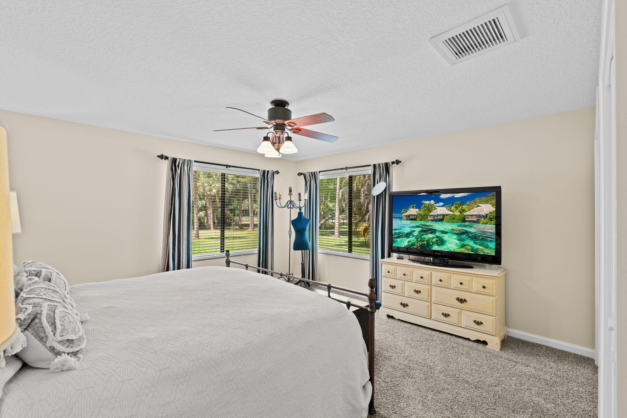 FOXWOOD - Residential