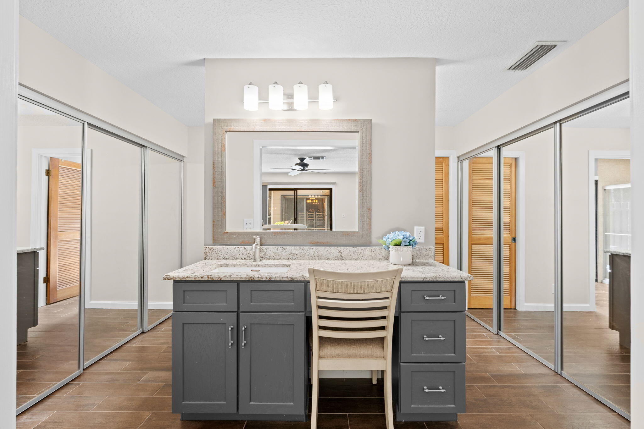 FOXWOOD - Residential