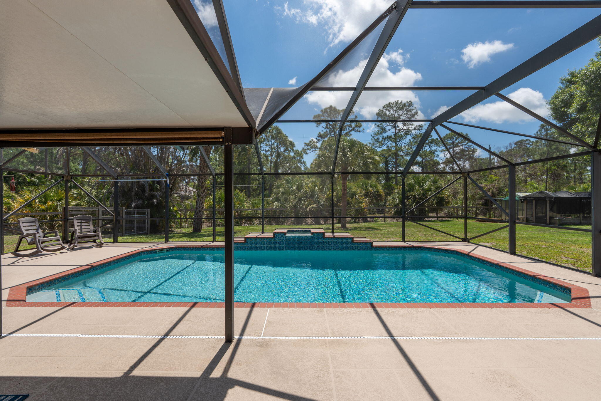 FOXWOOD - Residential