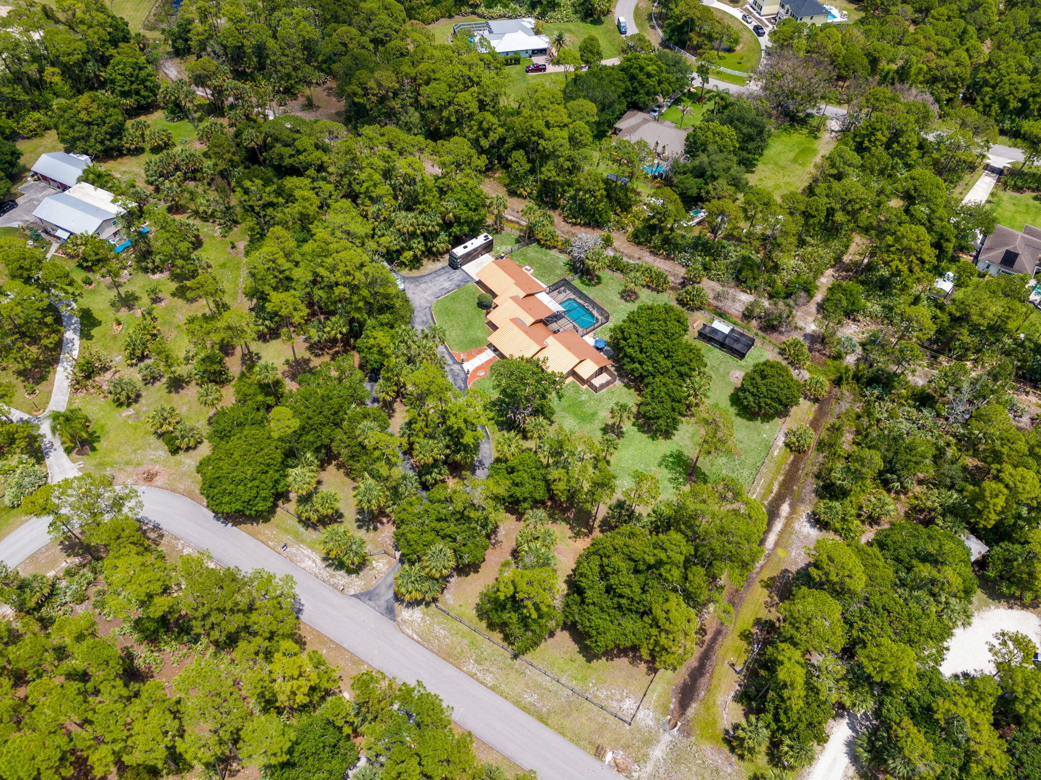 FOXWOOD - Residential