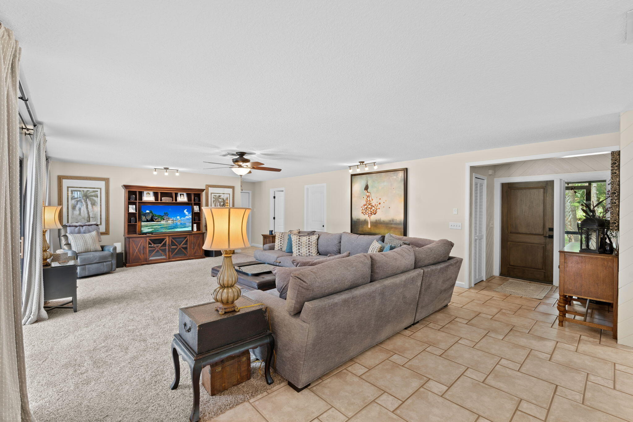 FOXWOOD - Residential