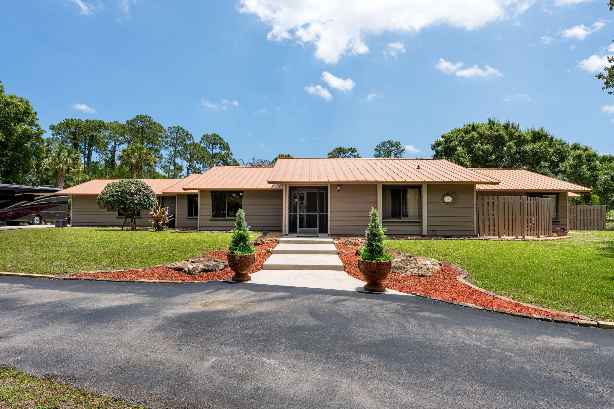 FOXWOOD - Residential