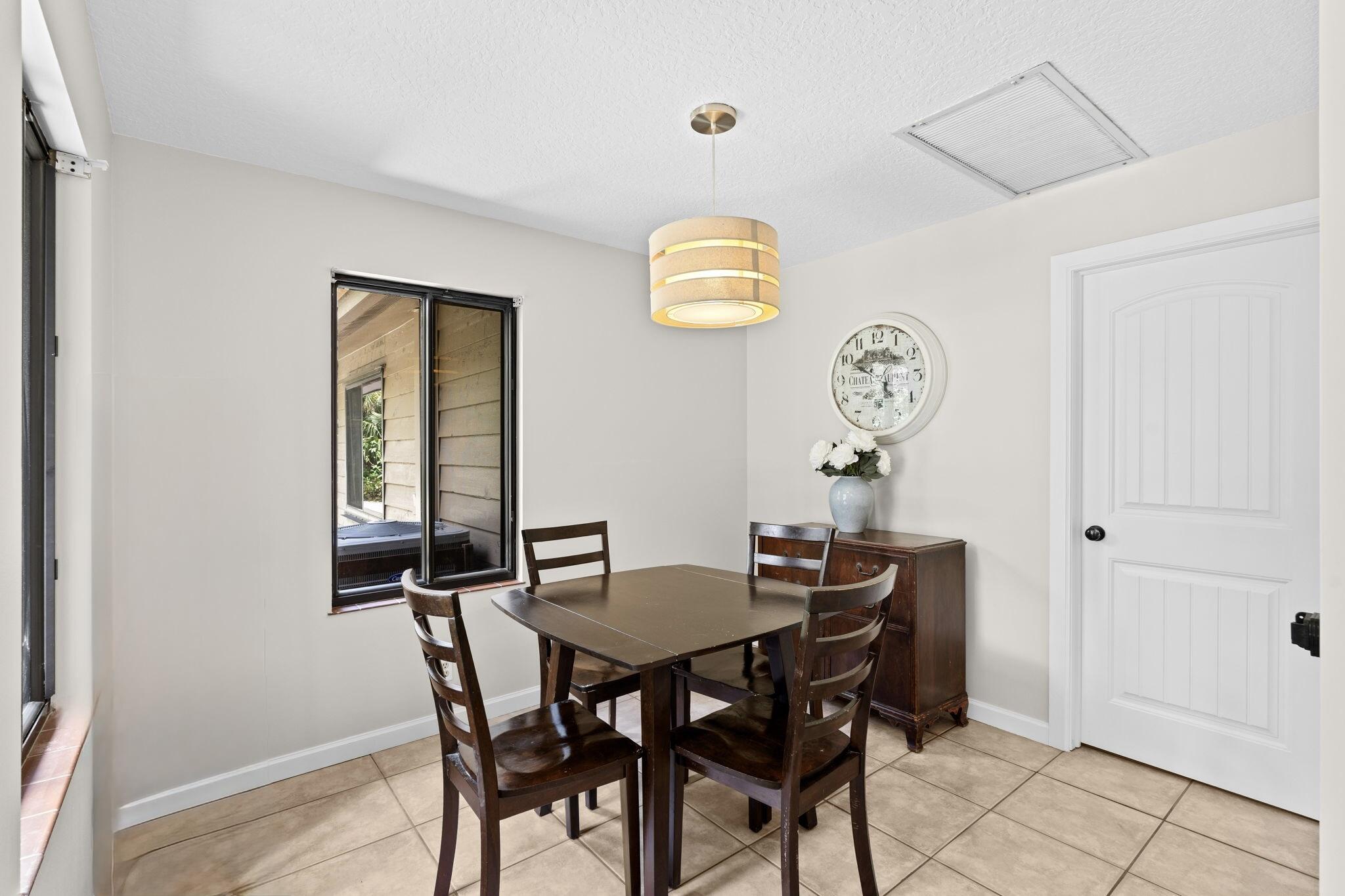 FOXWOOD - Residential