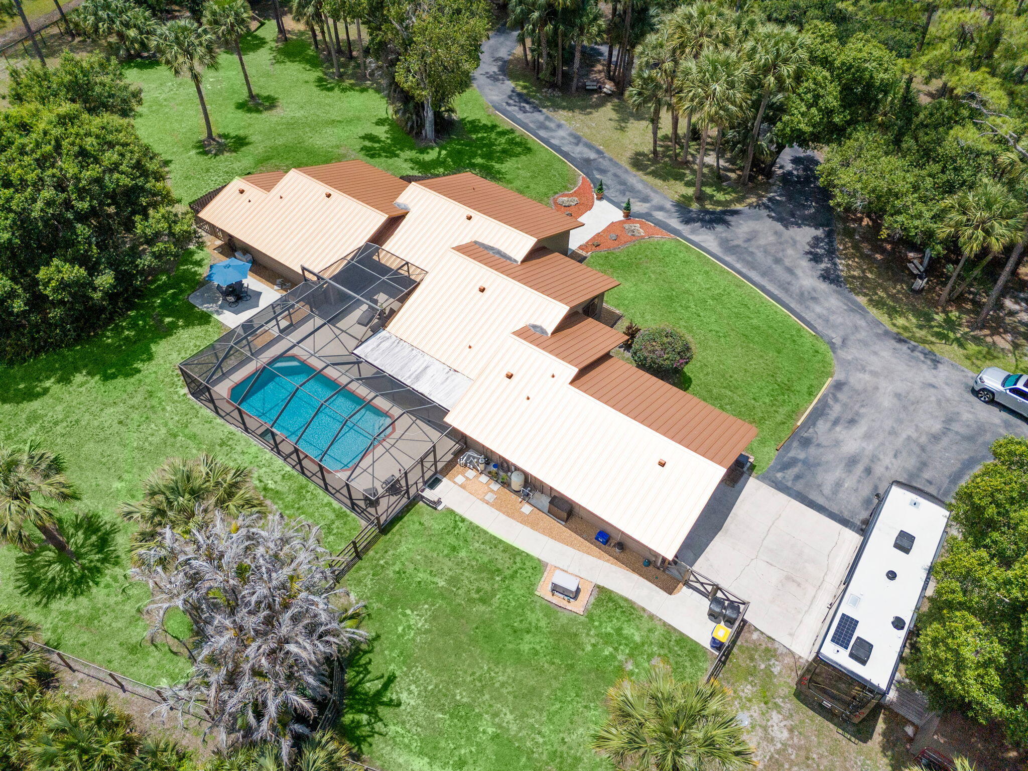 FOXWOOD - Residential