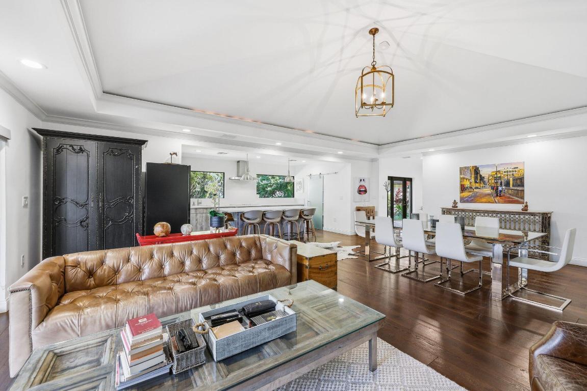 POLO ISLAND CONDO - Residential Lease