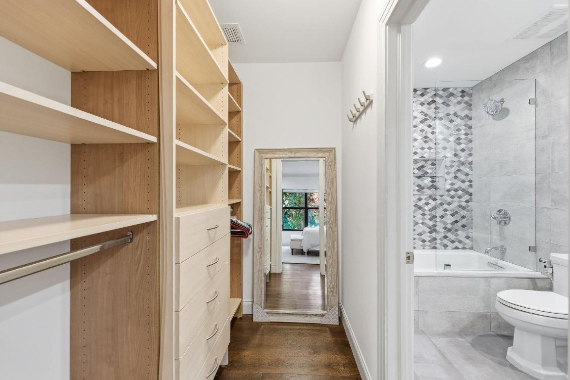 POLO ISLAND CONDO - Residential Lease