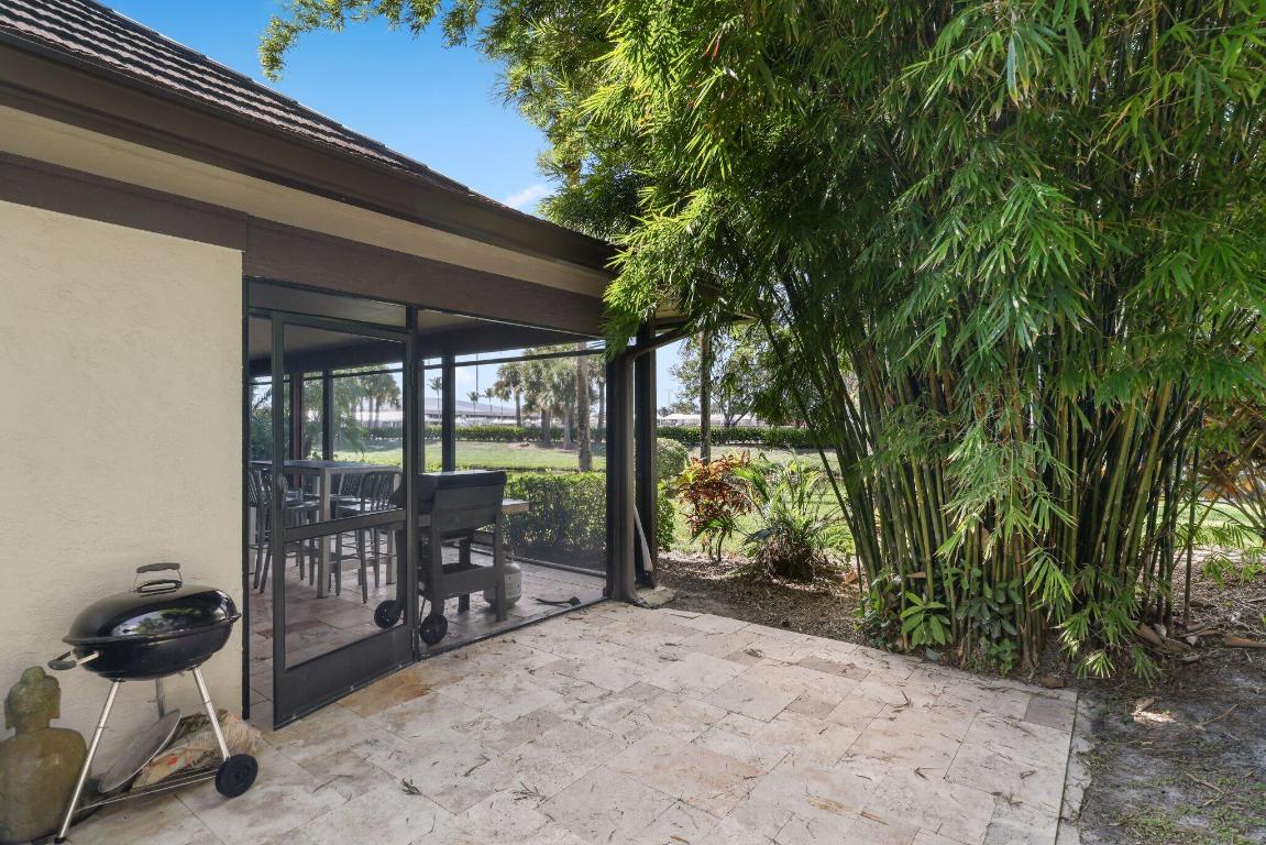 POLO ISLAND CONDO - Residential Lease